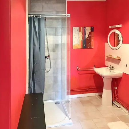 Prázdninový dům Maison Charmante A Avec Jardin Cloture