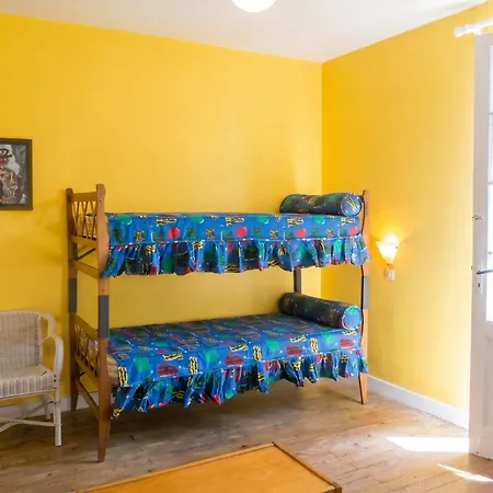 Maison Charmante A Avec Jardin Cloture Ferienhaus *
