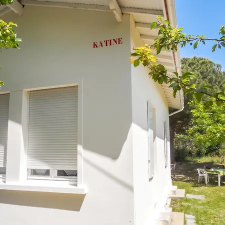 Prázdninový dům Maison Charmante A Avec Jardin Cloture *